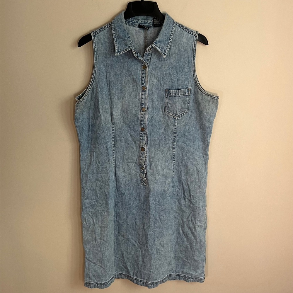 90's Blue Denim Sleeveless Button Down Dress Size 16 Cottagecore Cabin Western